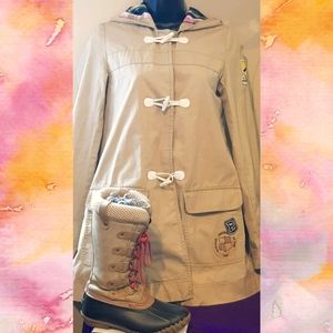 VS University of Pink Tan Raincoat w Esprit boots